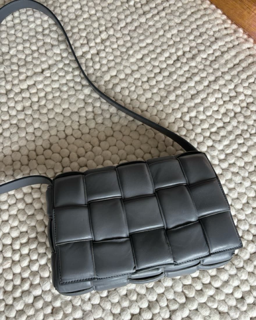 Bottega Veneta Cassette Bag - Image 3