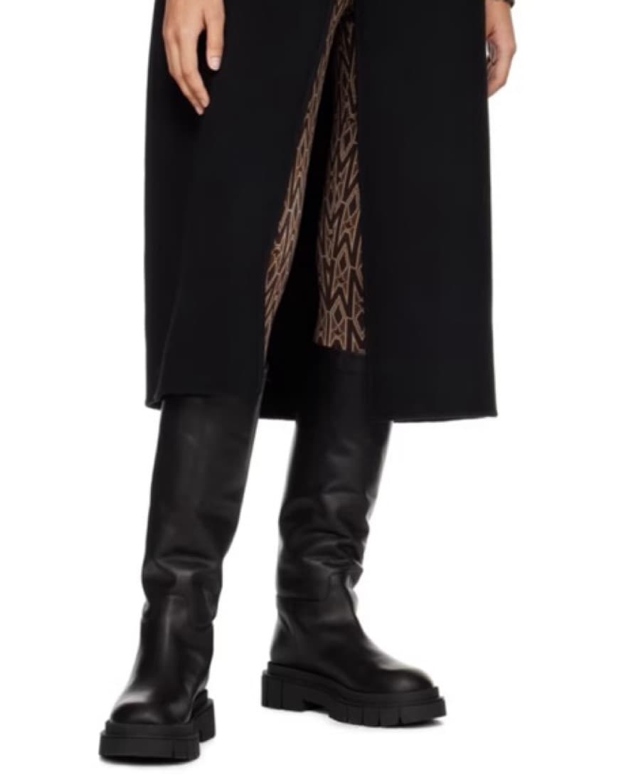Mackage Winter Boots w Shearling Inside - Image 5