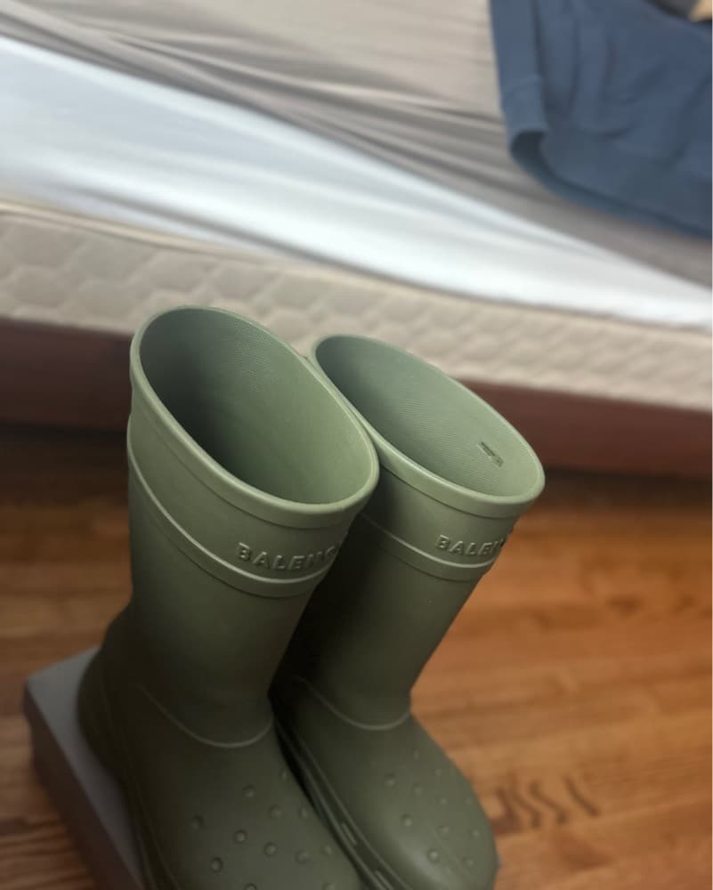 Balenciaga X Crocs Rainboots - Image 2
