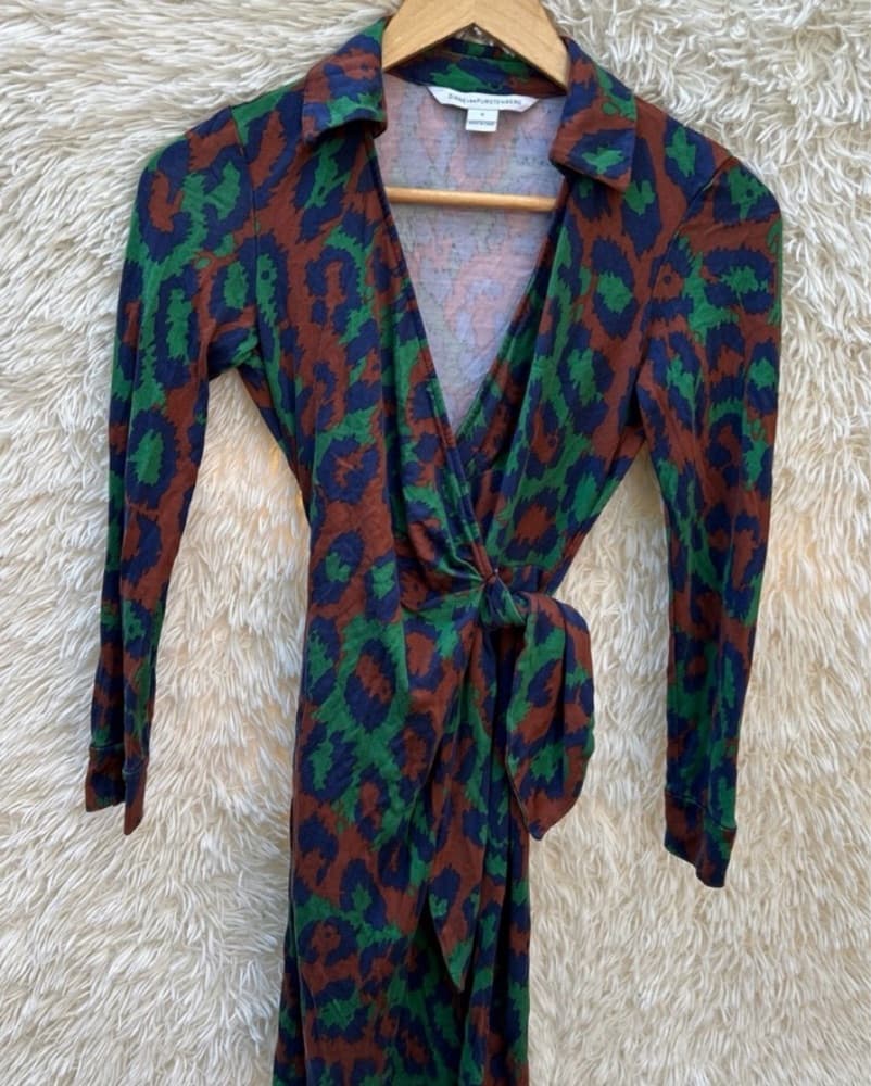 DVF WRAP DRESS - Image 1