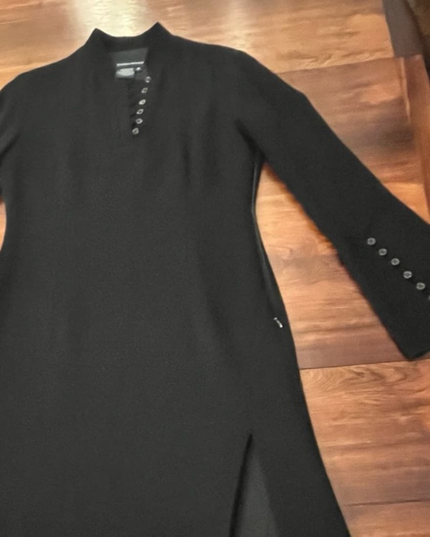 Tristan And iseut Black Formal Dress - Image 3