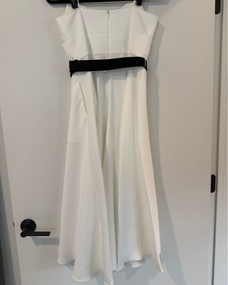 JayGodfrey White StraplessMidiGown - Sz4 - Image 3