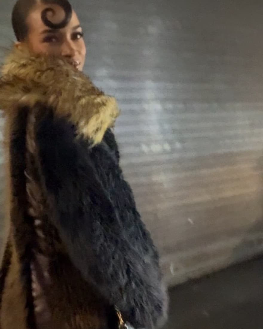 Jaded Londpn Fur Coat  - Image 3