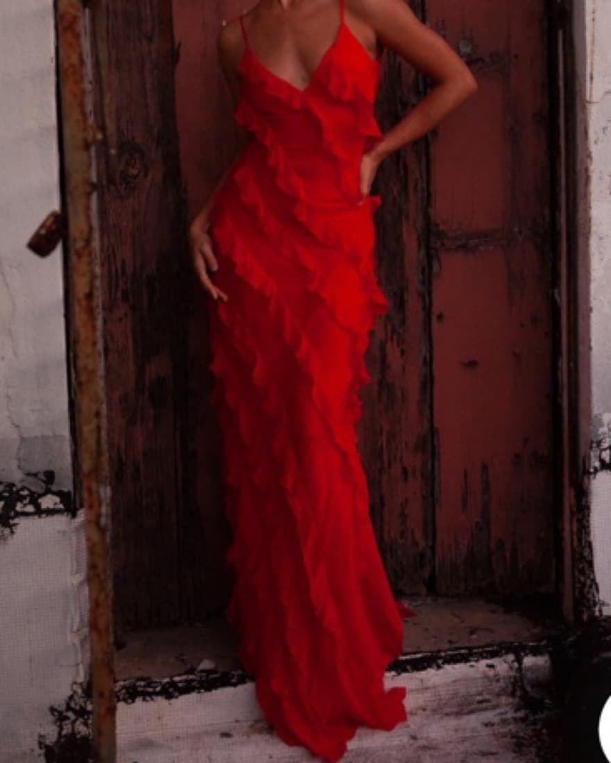 Red Rat & Boa Gown - Image 2