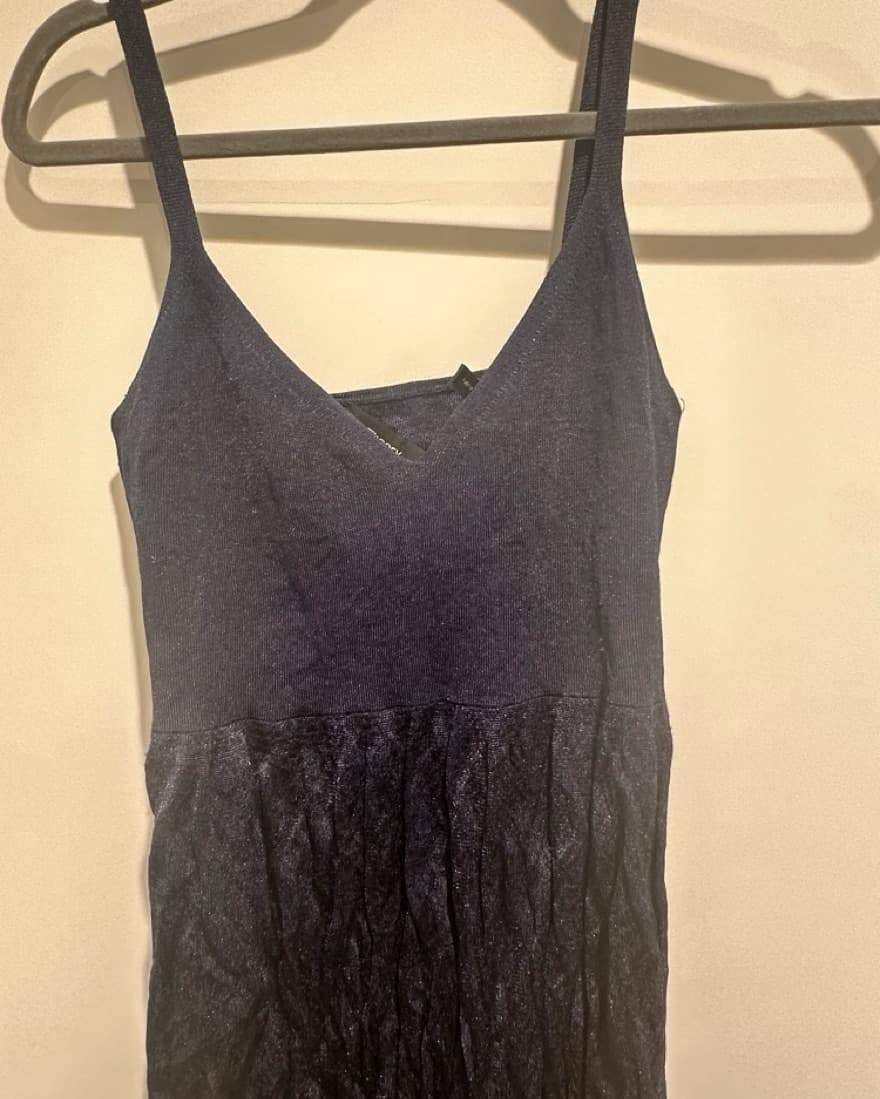 Theory Crinkled Maxi Dress  - Image 5