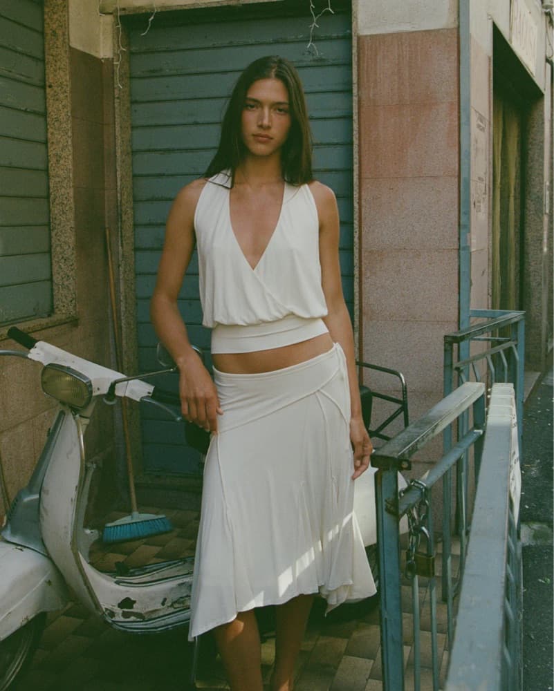 With Jean Sharni Set - Image 2