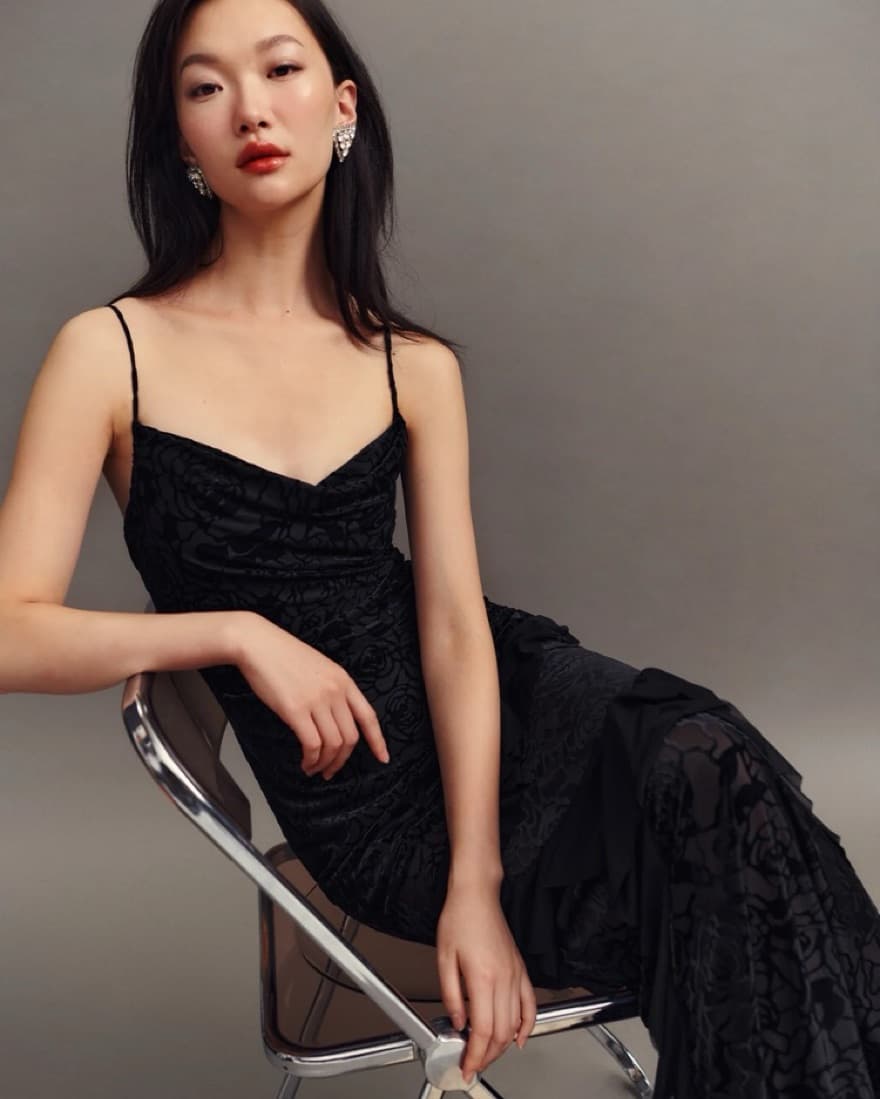 Reformation Ziggy Velvet Rose Dress - Image 2