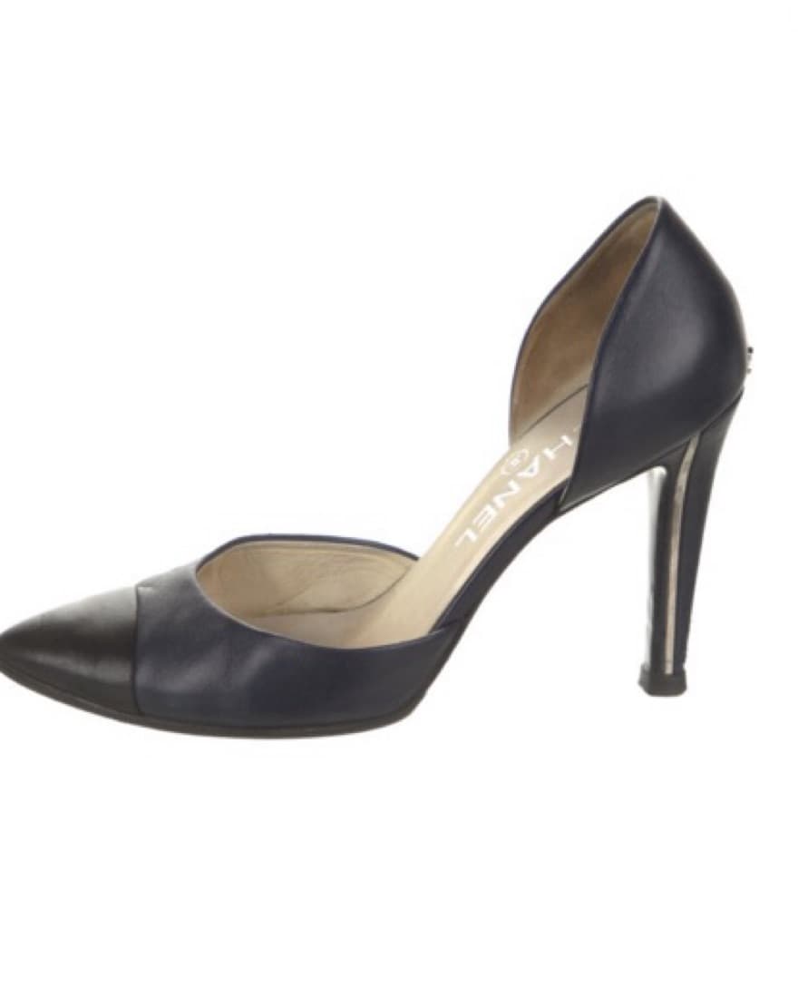 Chanel Pumps - Image 1