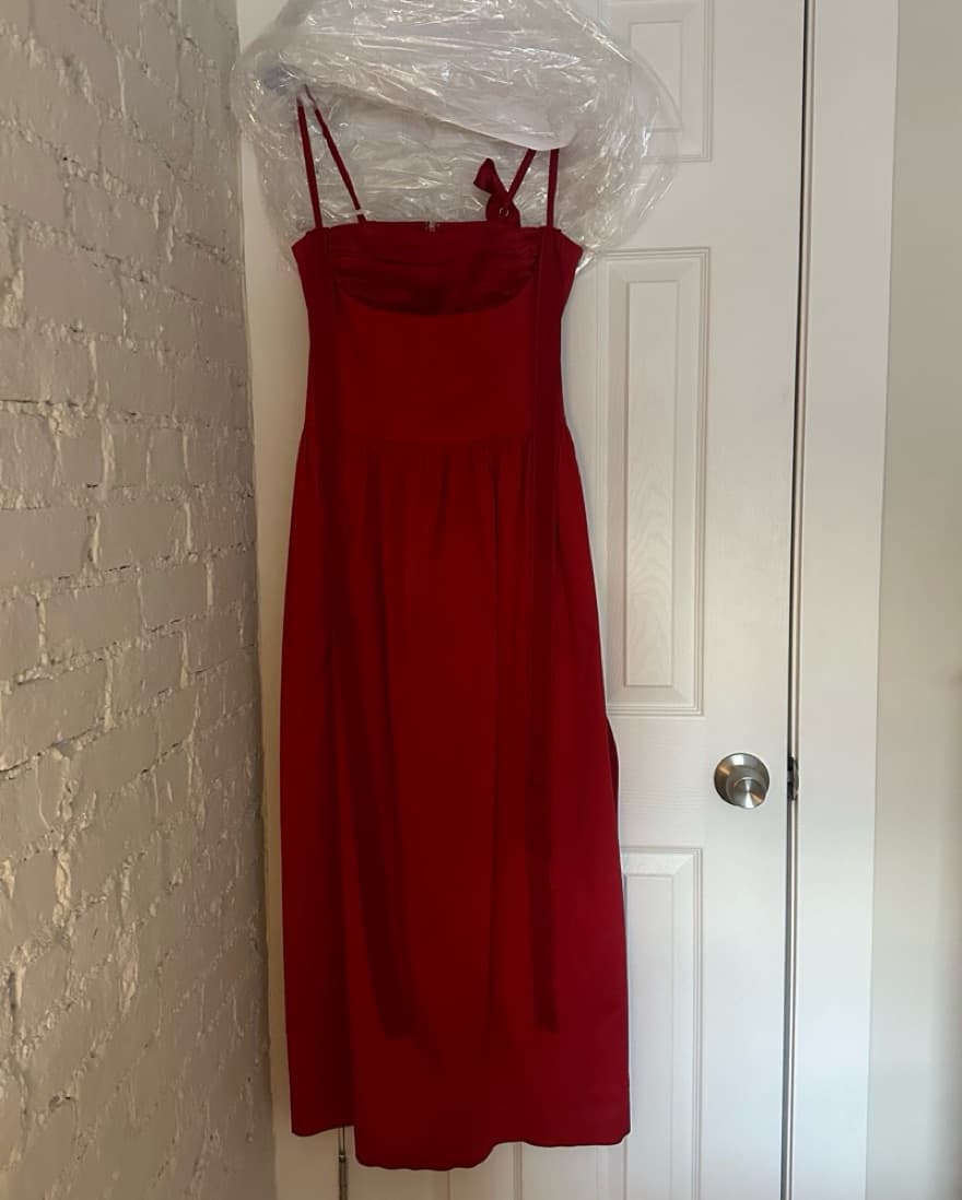 Murlong Cres Elsa Maxi Red Dress - Image 1