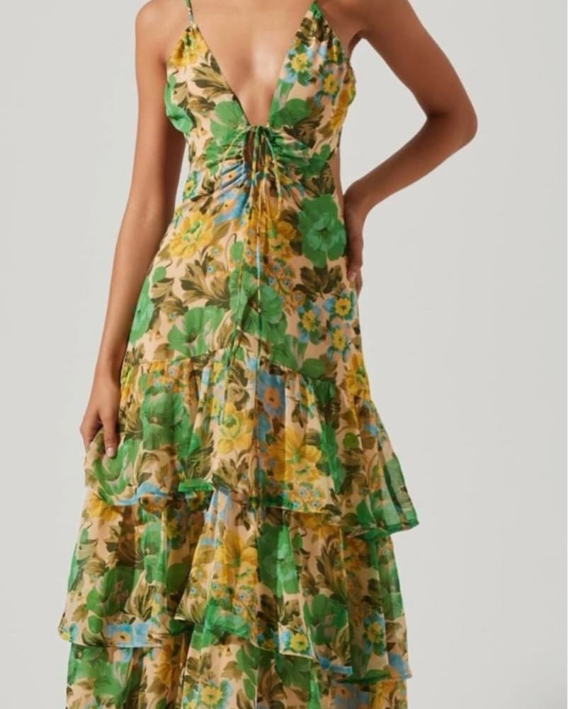 ASTR Formal Floral Maxi Dress - Image 5