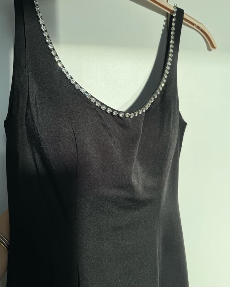 Macdougal Scoop Neck Black Gown - Image 1