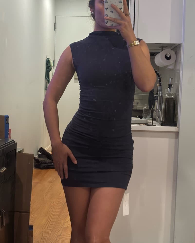 Sleek Bodycon Mini Dress - Image 2