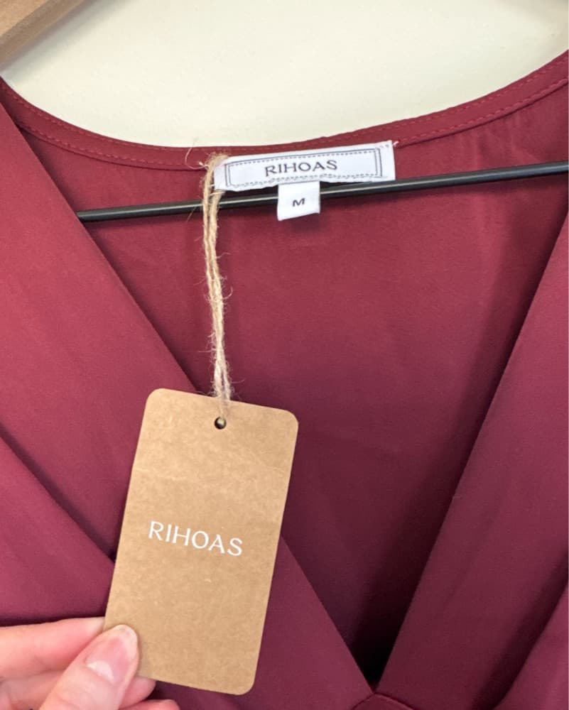 Elegant Burgundy Maxi Dress - Image 1
