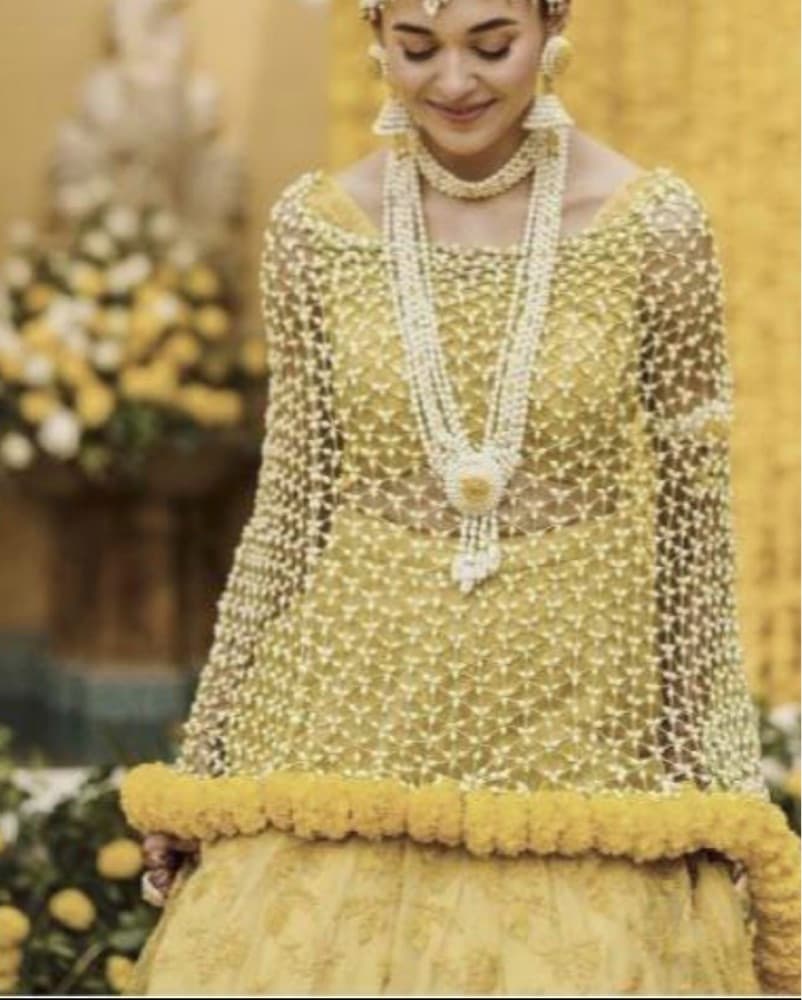 Flower Dupatta For Haldi Indian - Image 1