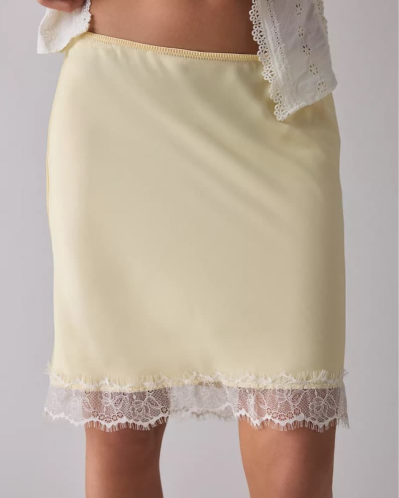 Low Rise Butter Yellow Lace Trim Skirt - Image 2