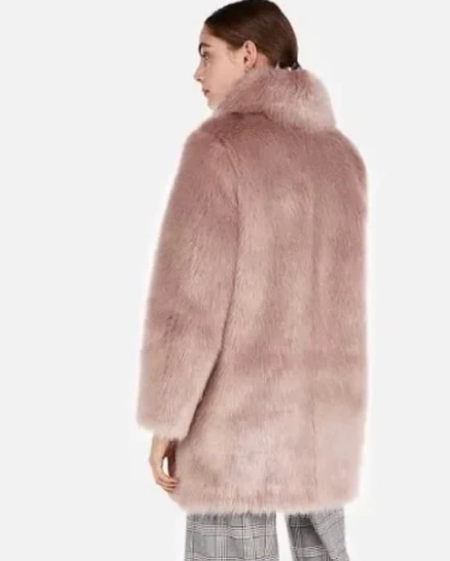 Blush pink Fur Coat  - Image 4
