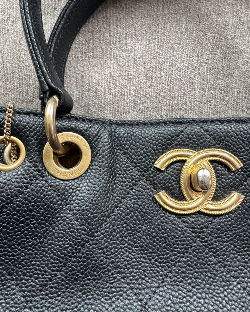 Chic Quilted “pierced” Chanel Handbag - Image 3