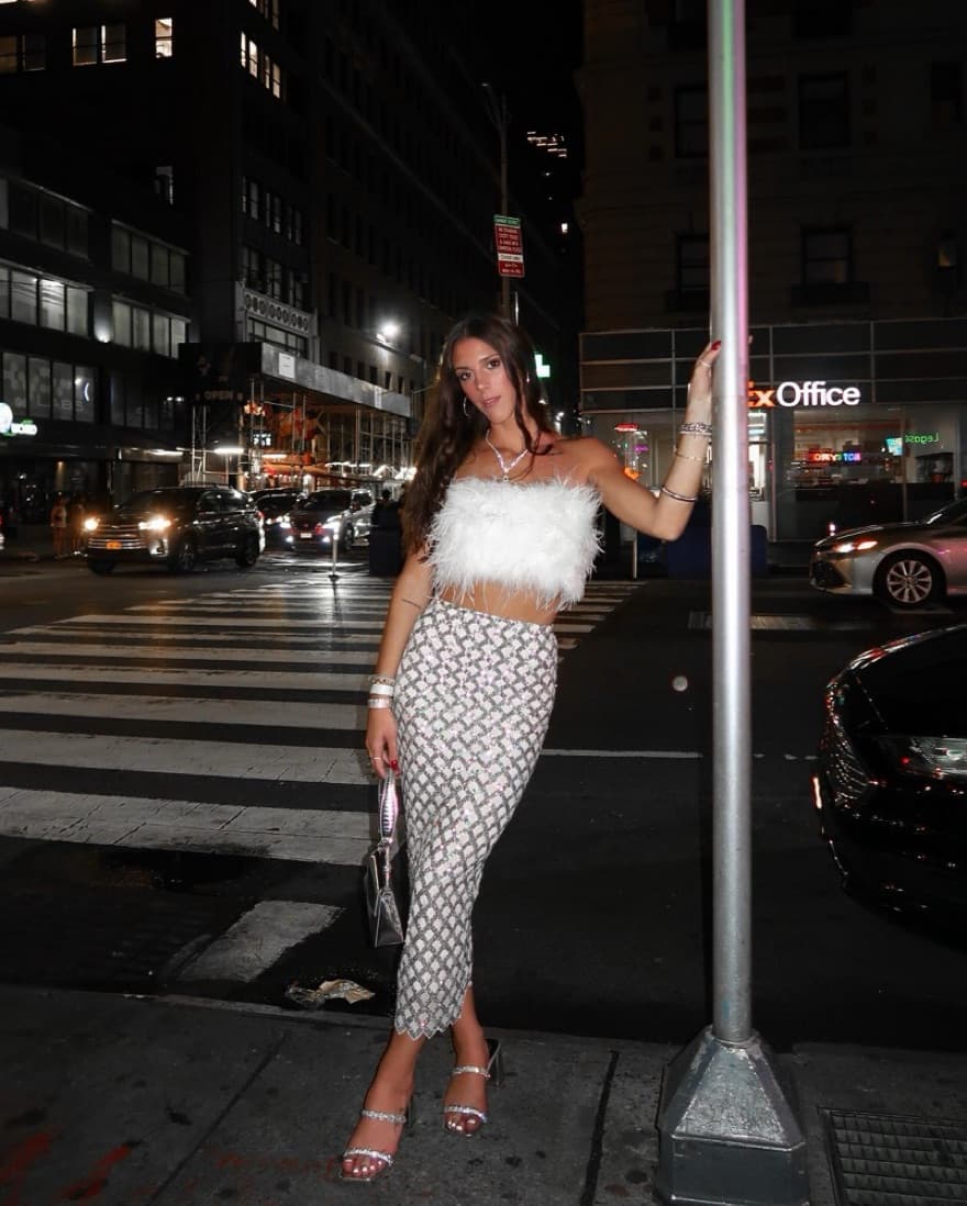 12th Tribe Chanel White Faux Feather Top - Image 3