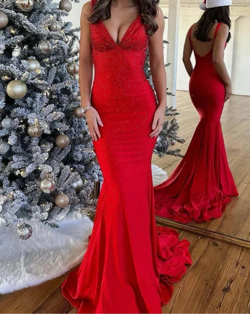 Mermaid Deep v neck Long Promm Dress - Image 1