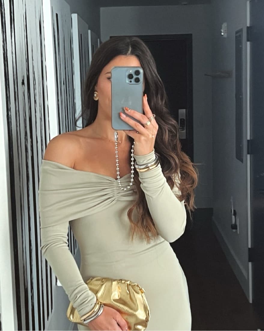Helsa Jersey Off Shoulder Maxi Dress  - Image 5