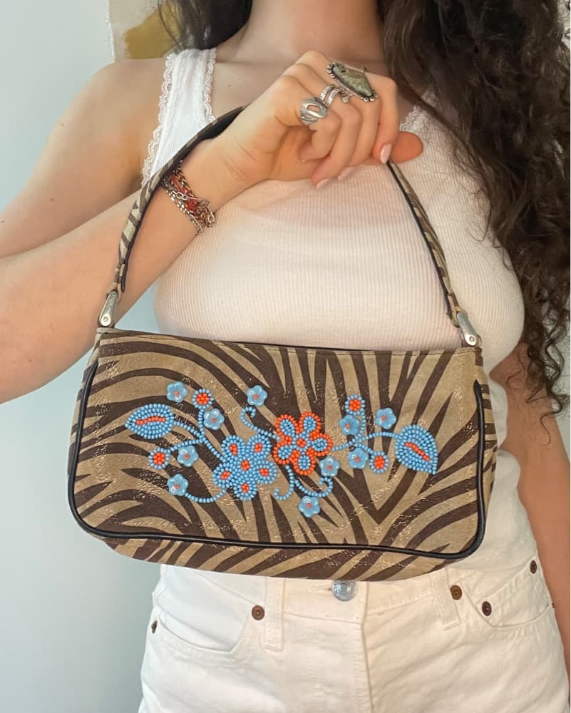 Isabella Fiore Vintage Purse - Image 2