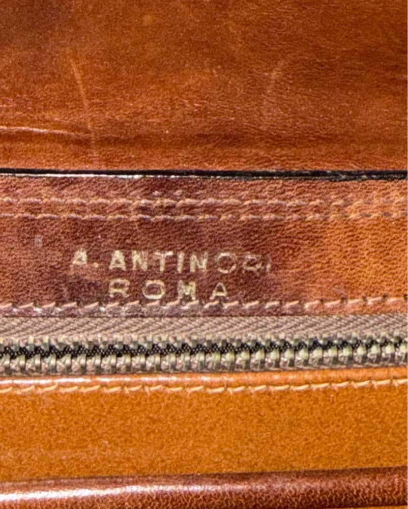 Italian Leather Crossbody  - Image 5