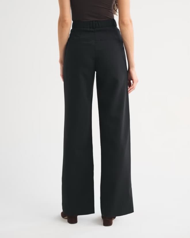 A&F Sloane Pant in Black - Image 3