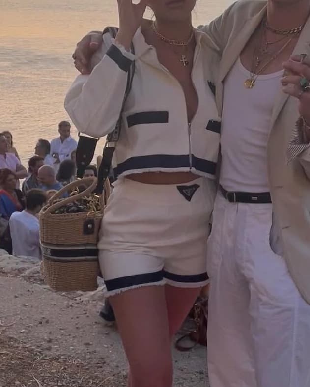 Prada Monochrome Zip-Up Shorts Set - Image 2