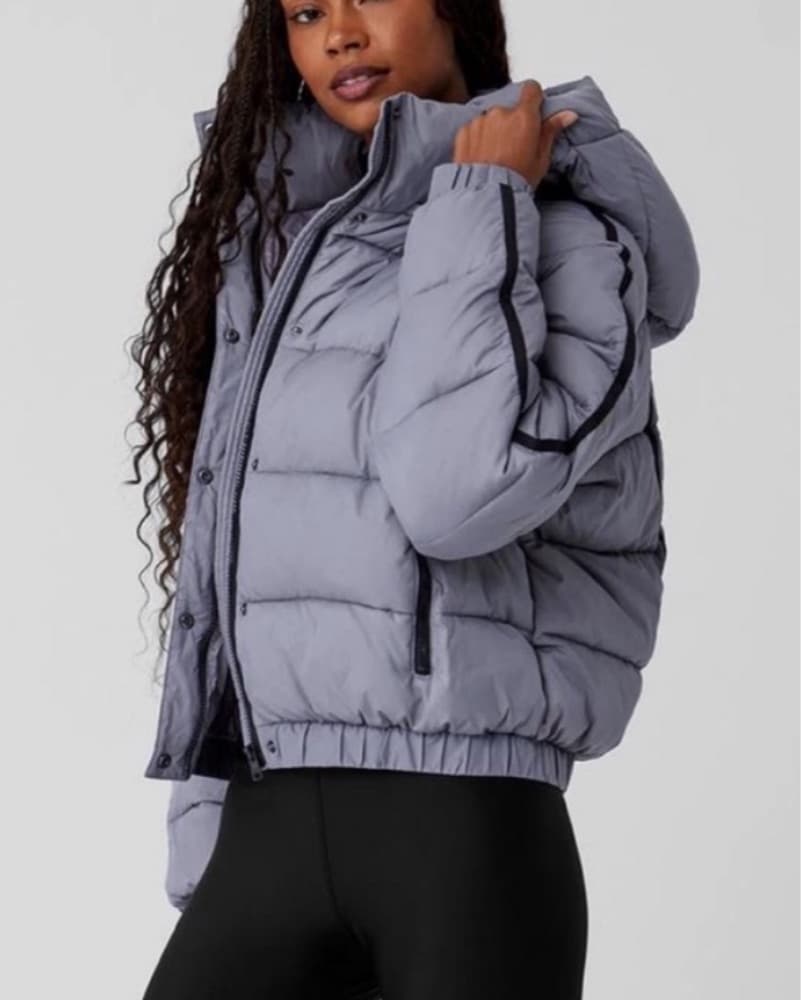 Alo Yoga Aspen Love Puffer Jacket Fog - Image 5