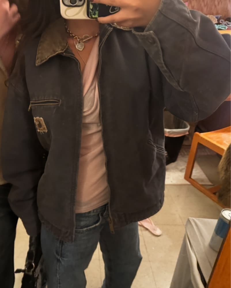 Vintage Gray Oversized Carhartt Jacket - Image 1