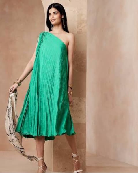 One Shoulder radiant green Dress - Image 3