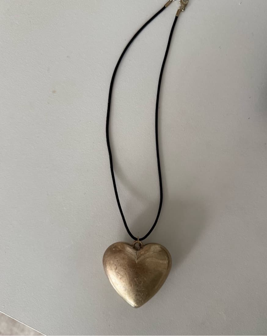 Large Chunky Heart Necklace - Image 2