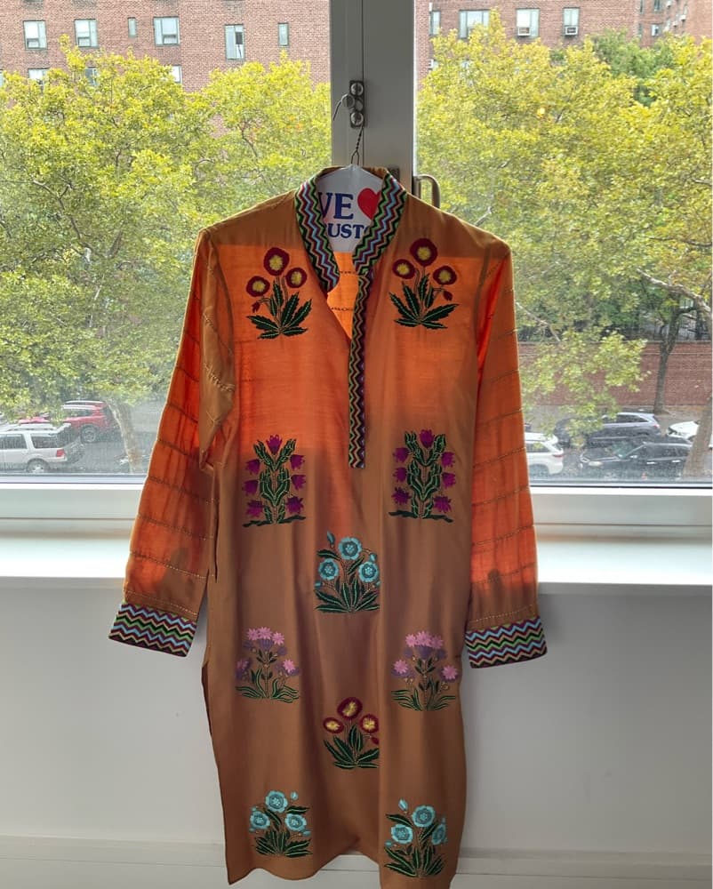 Vibrant Indian formal Kurta, Floral - Image 2
