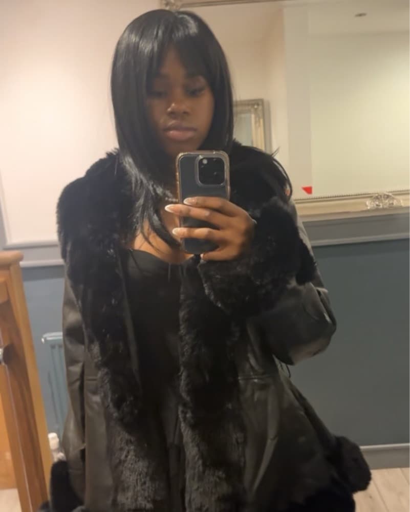 Chic Faux Fur Trimmed Leather Jacket - Image 2