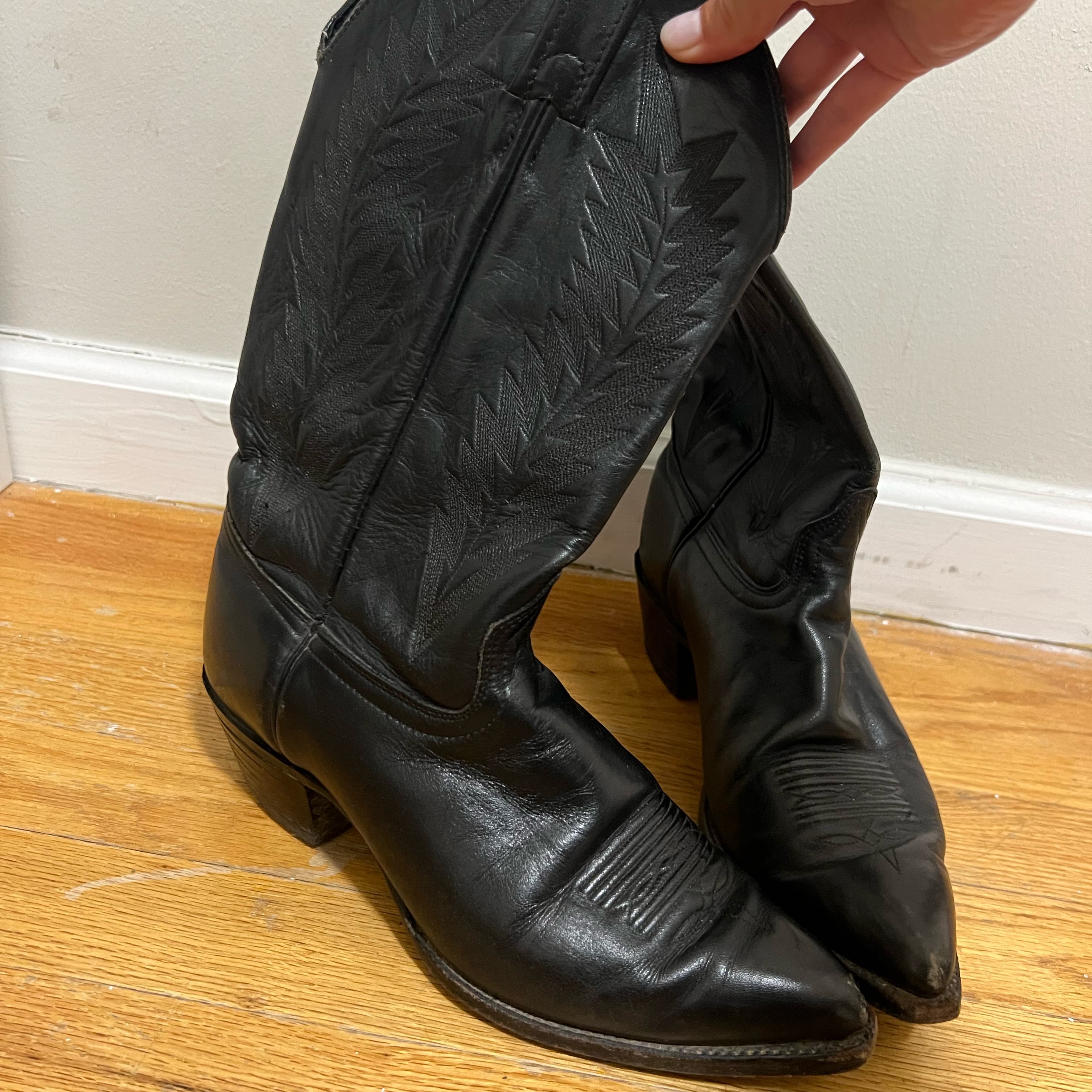 Black Leather Cowboy Boots sz 8.5 - Image 4