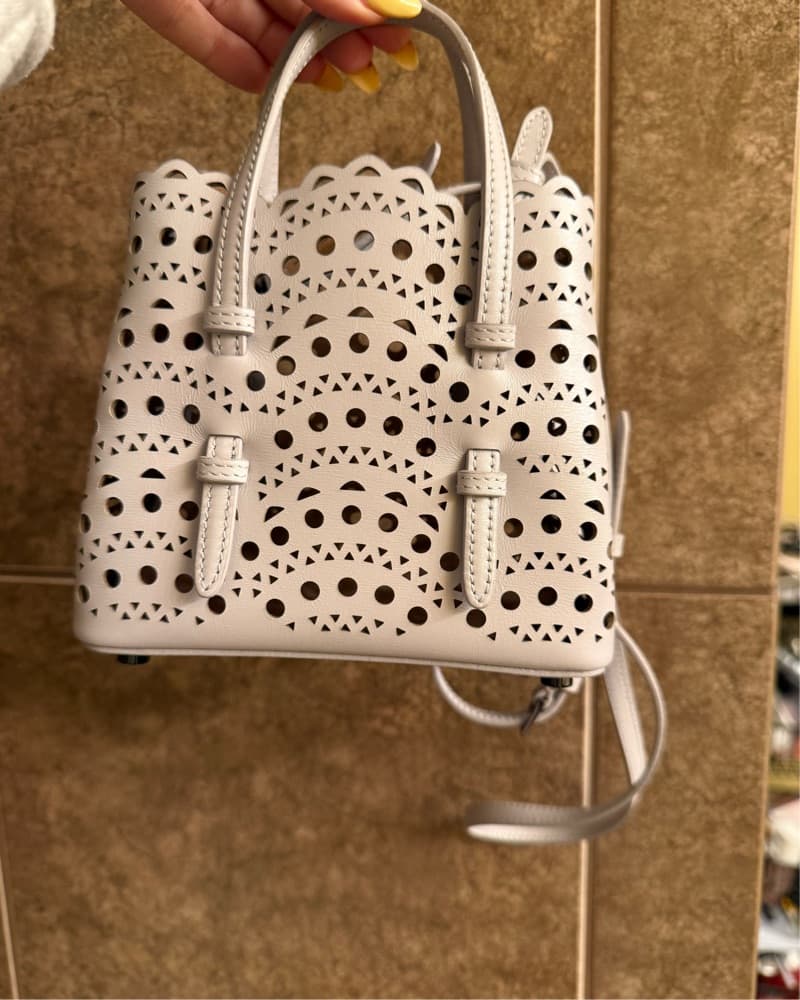 Alaia bag in Gray - Image 2
