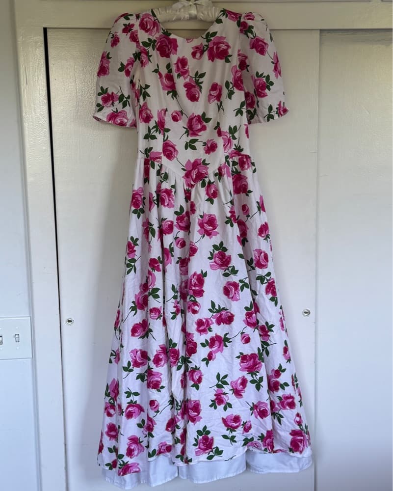 Vintage Floral Midi Dress – Hot Pink - Image 5