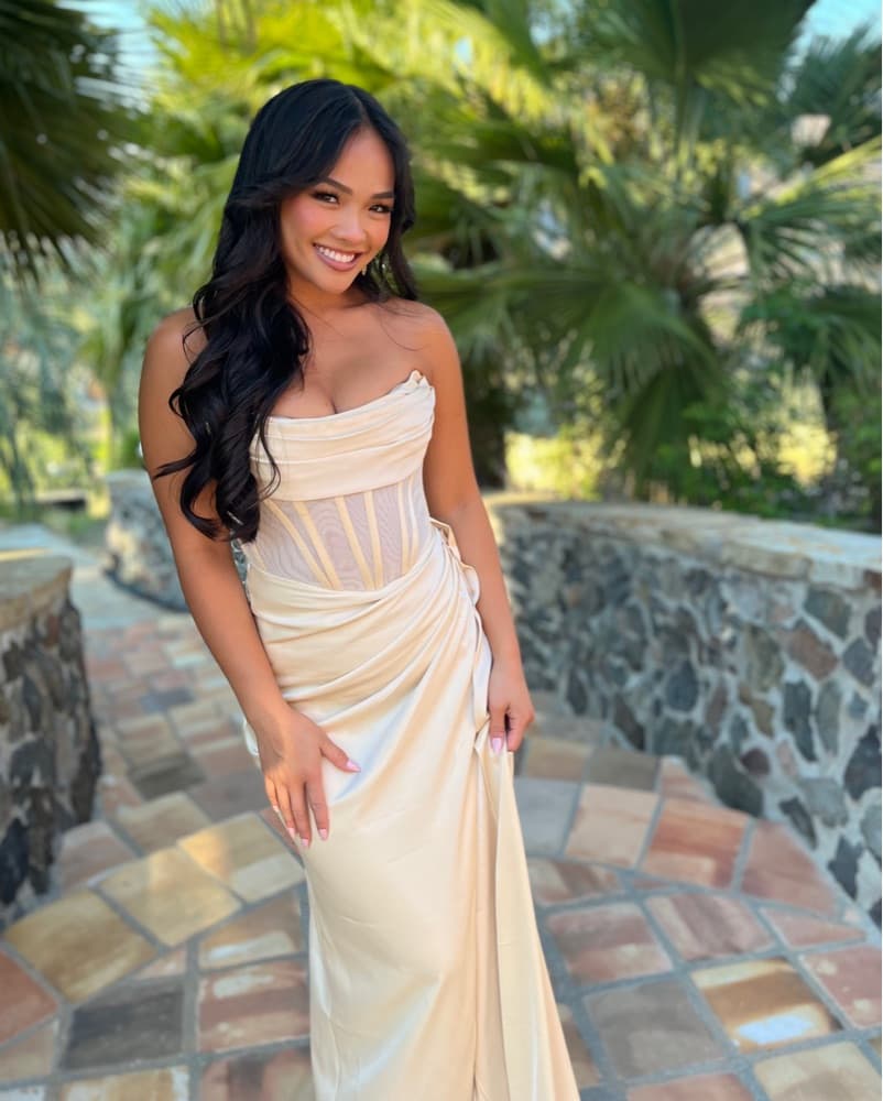 Elegant Strapless Maxi Dress Cream  - Image 1