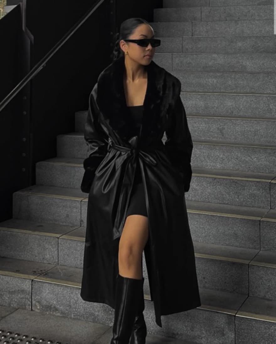 SOLDOUT MESHKI Rebekah Coat Black Fur - Image 1
