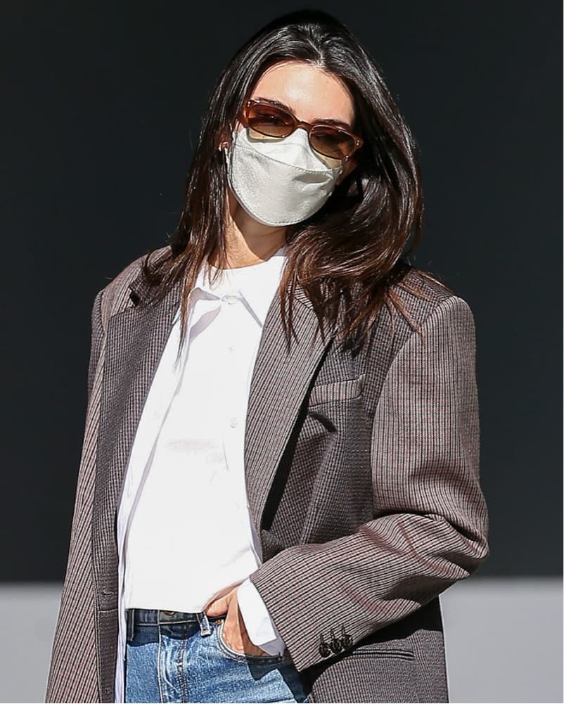 Kendall Jenner Sandro Oversized Blazer - Image 4