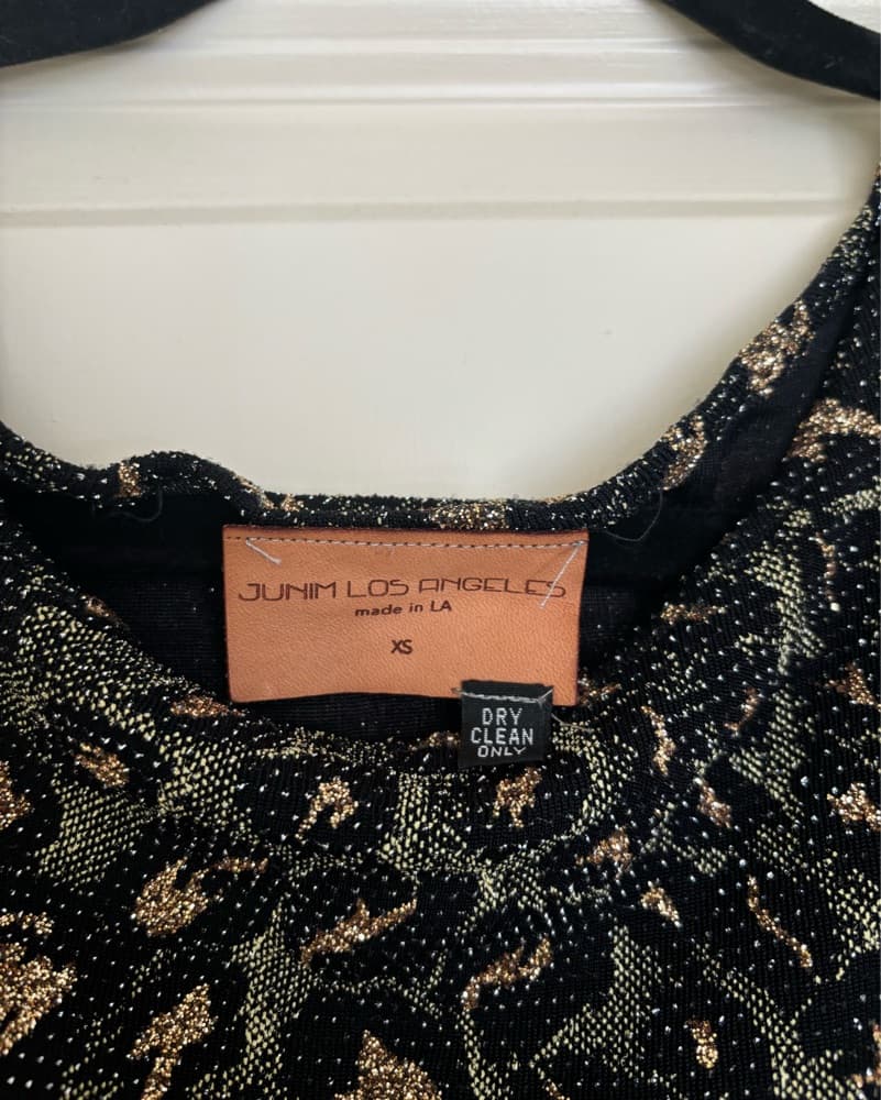 Chic Leopard Dress - Image 5
