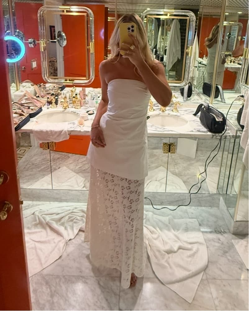 dissh White Lace Skirt - Image 5