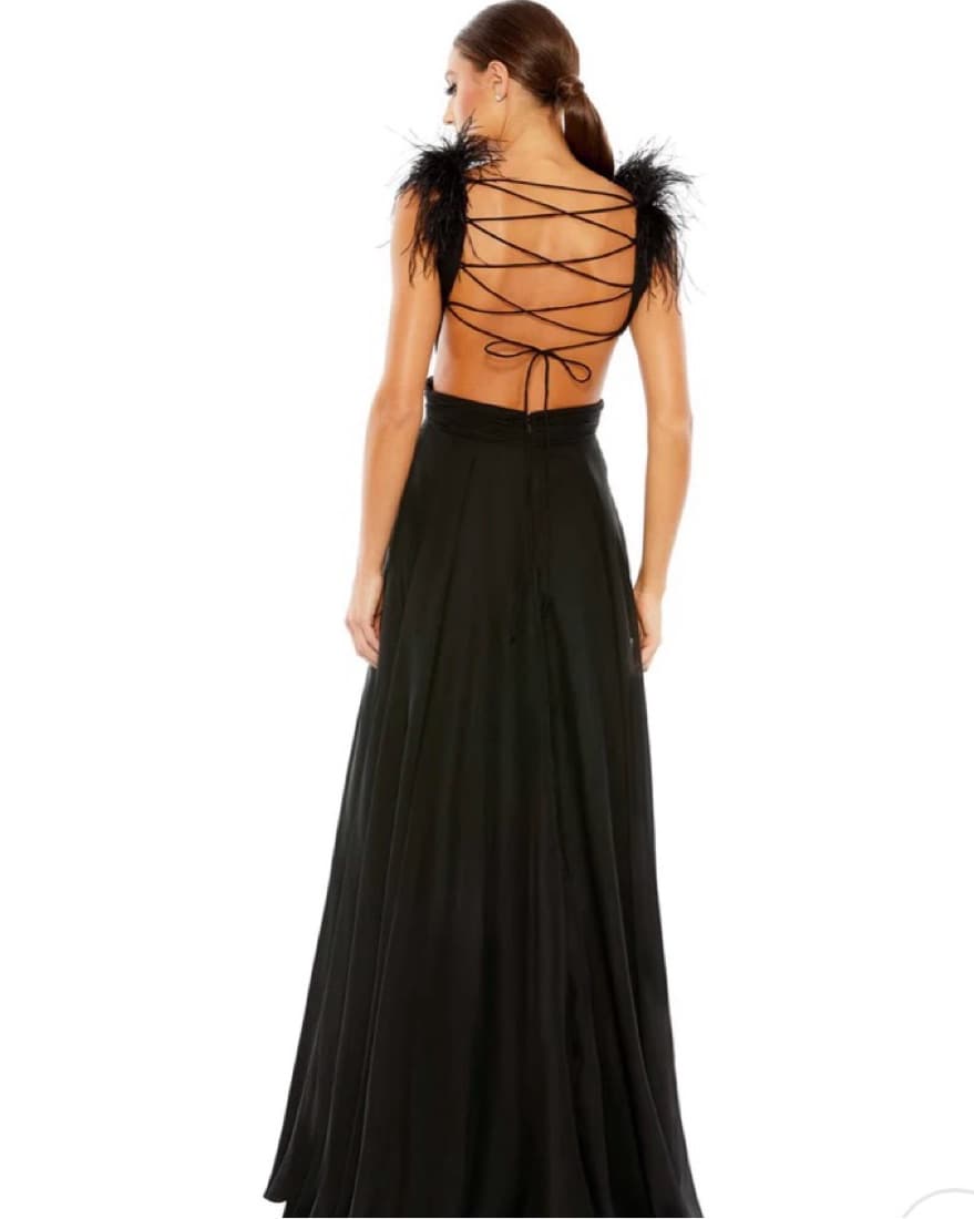 Mac Duggal PLUNGE OSTRICH FEATHER A LINE - Image 2