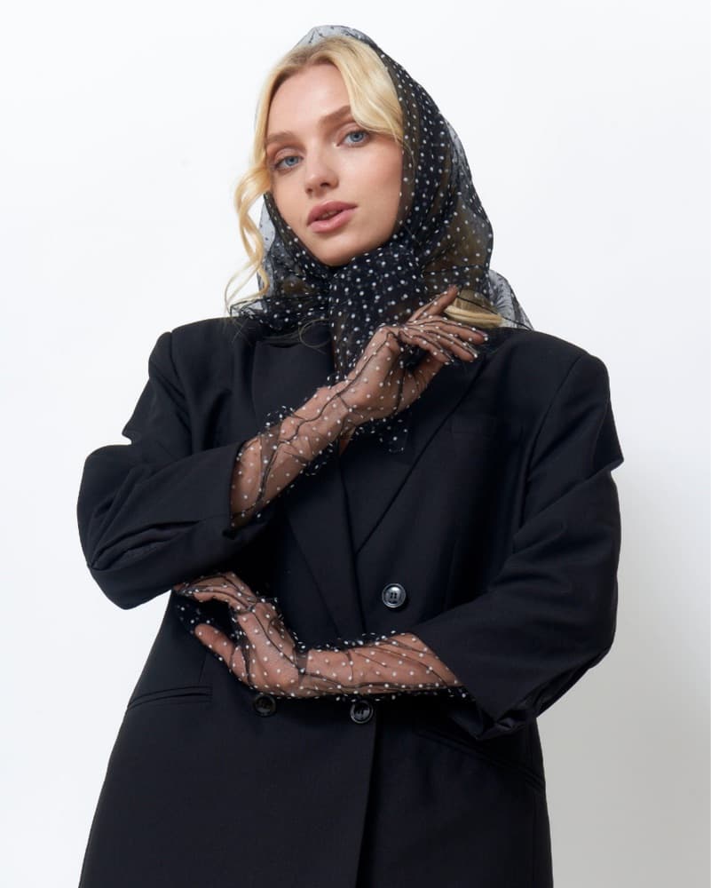 Polka Dot Gloves & Scarf Set - Image 1
