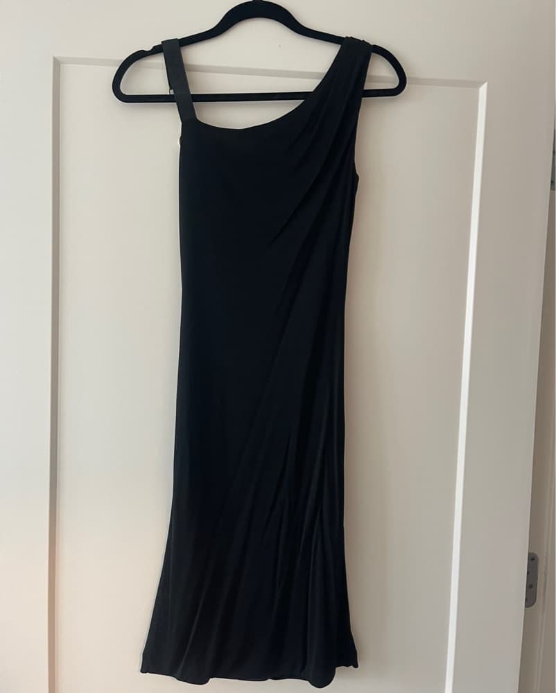 Gucci Draped Black Dress - Image 5