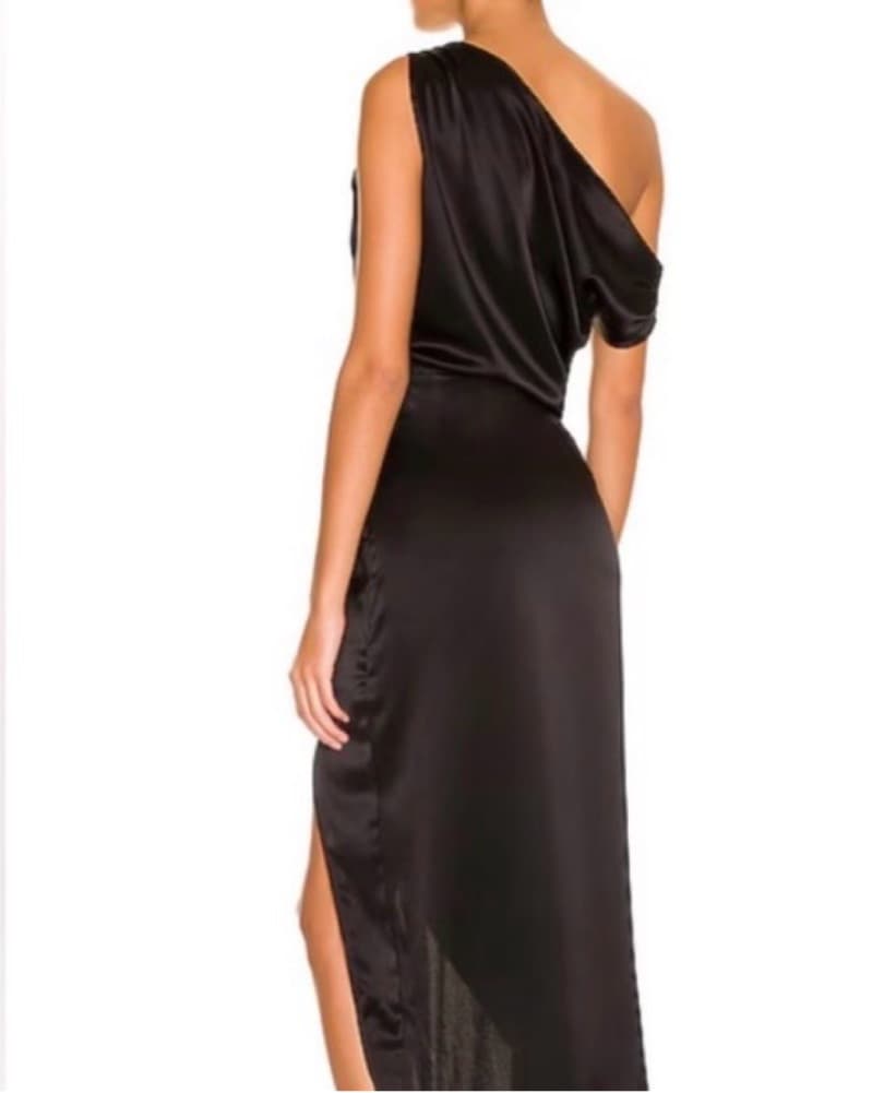 Nonchalant Black Gown - Image 2