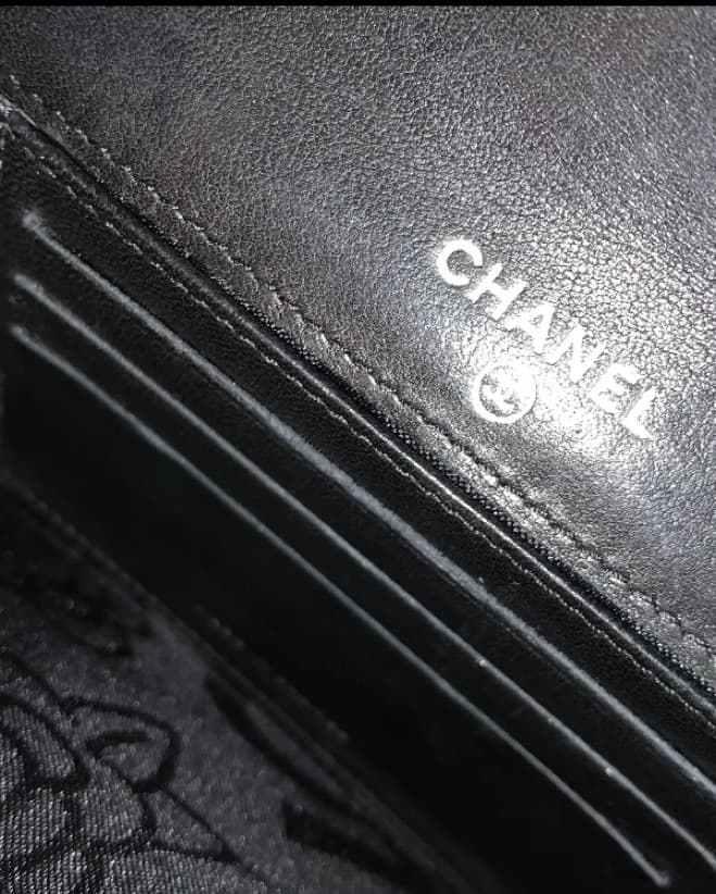 CHANEL channel quilted WALLET - Image 4