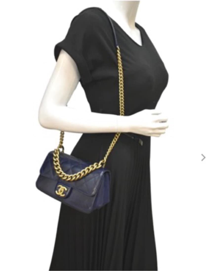 CHANEL Top Handle Navy Crossbody - Image 6