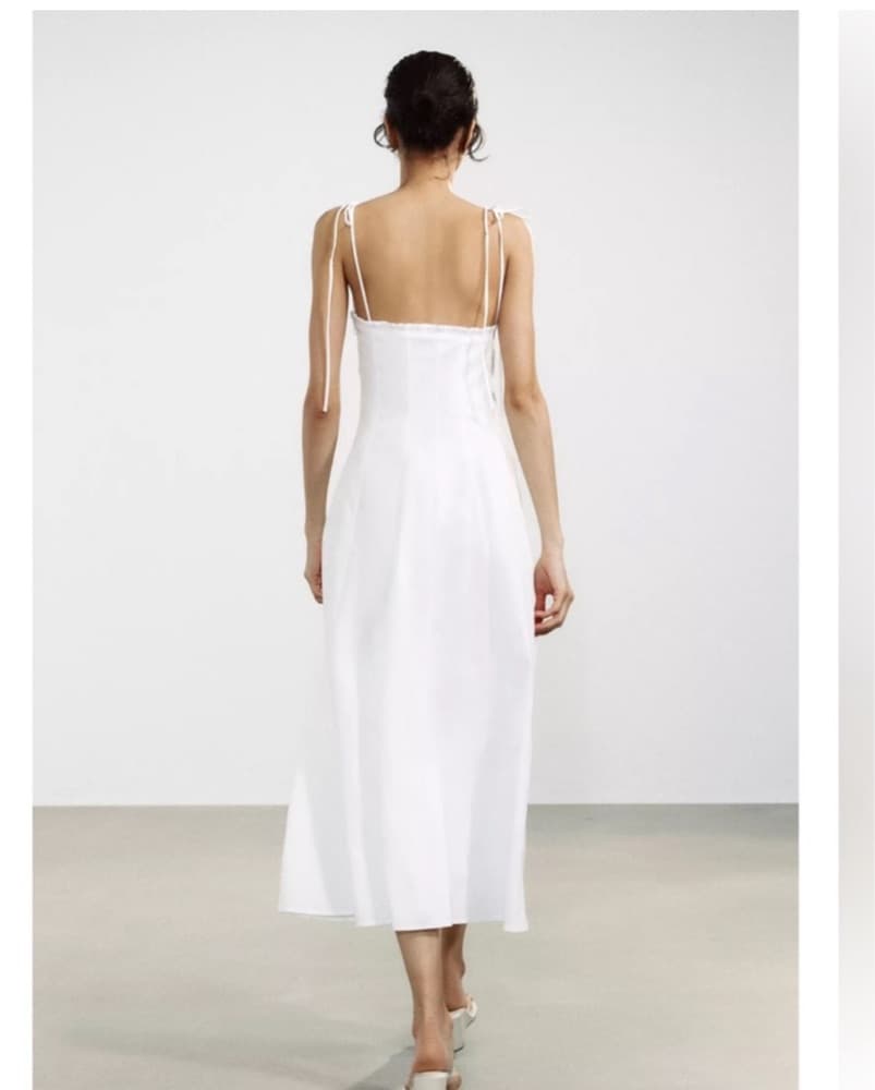 Elegant White Midi Dress - Image 4