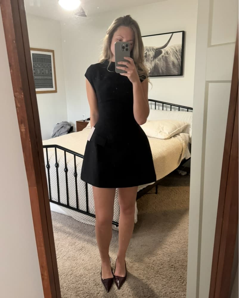 OddMuse London Cap Sleeve Mini Dress - Image 2